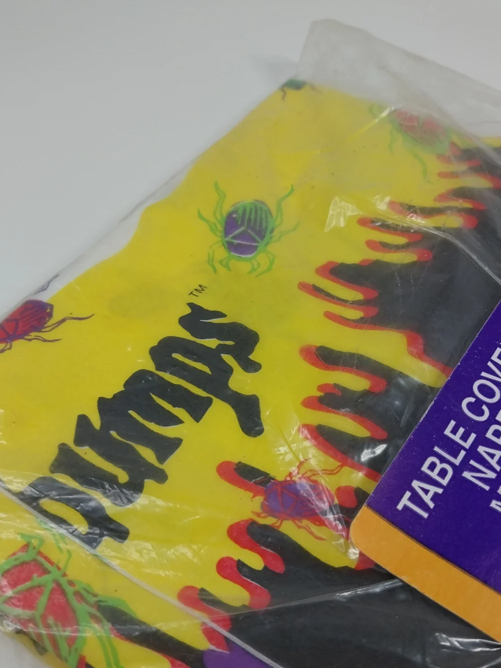 Vtg Goosebumps Table Cover Paper Hallmark 54